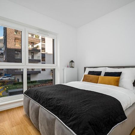 Warsaw Apartments Okrzei 12 Street Екстериор снимка