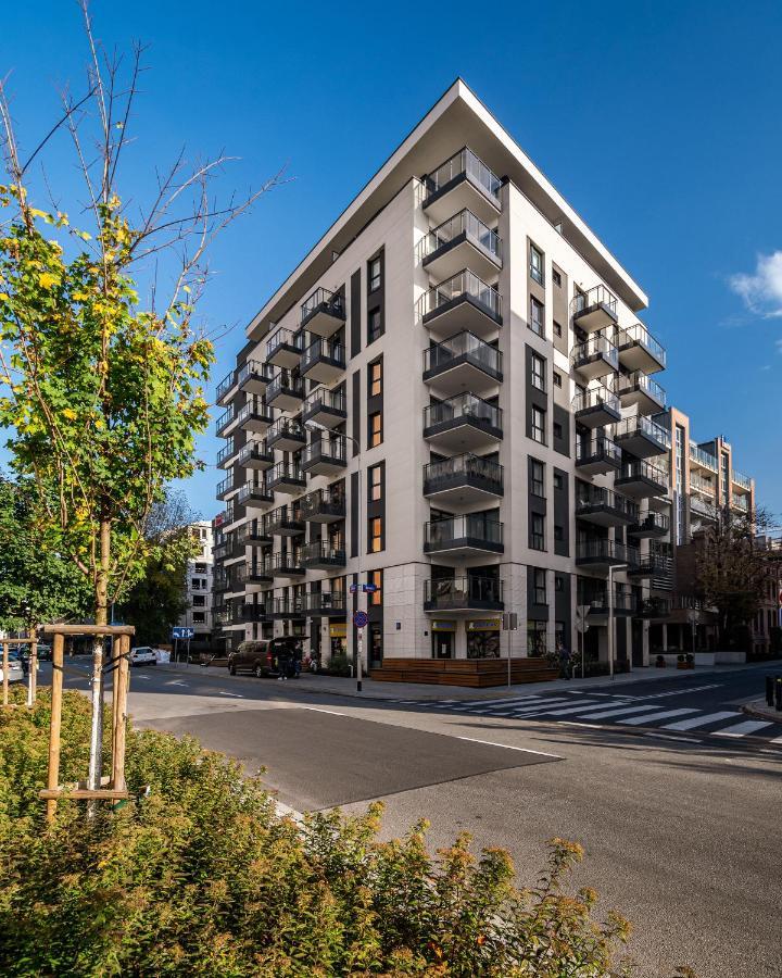 Warsaw Apartments Okrzei 12 Street Екстериор снимка